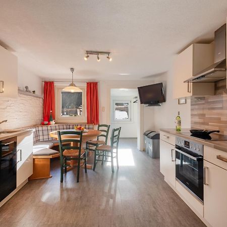Apartmenthaus Ehrenberg Ehenbichl Extérieur photo