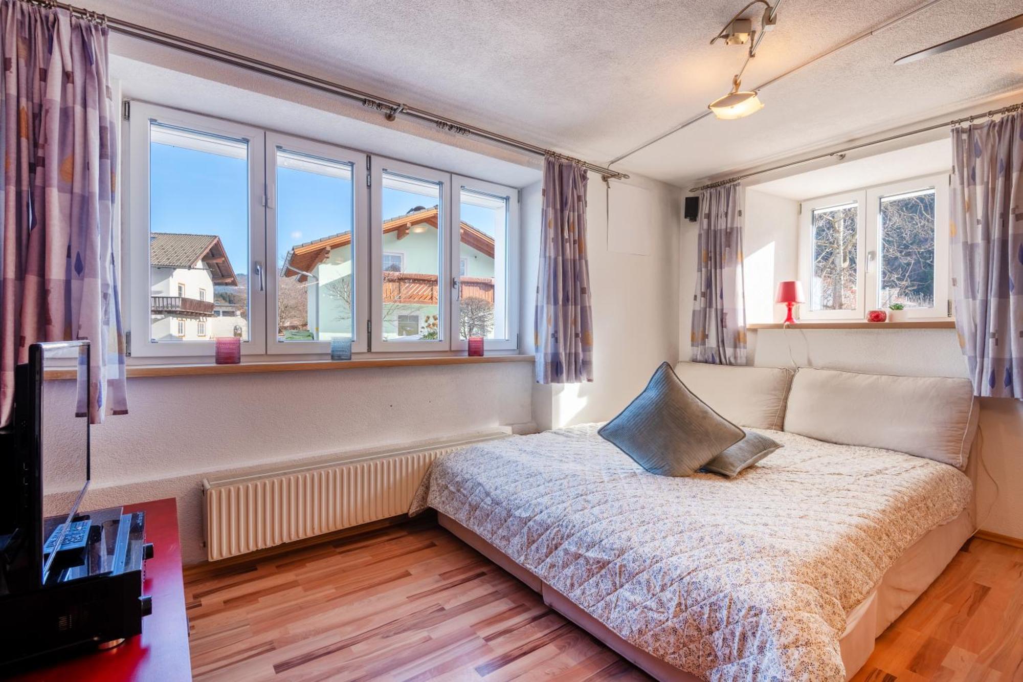 Apartmenthaus Ehrenberg Ehenbichl Extérieur photo