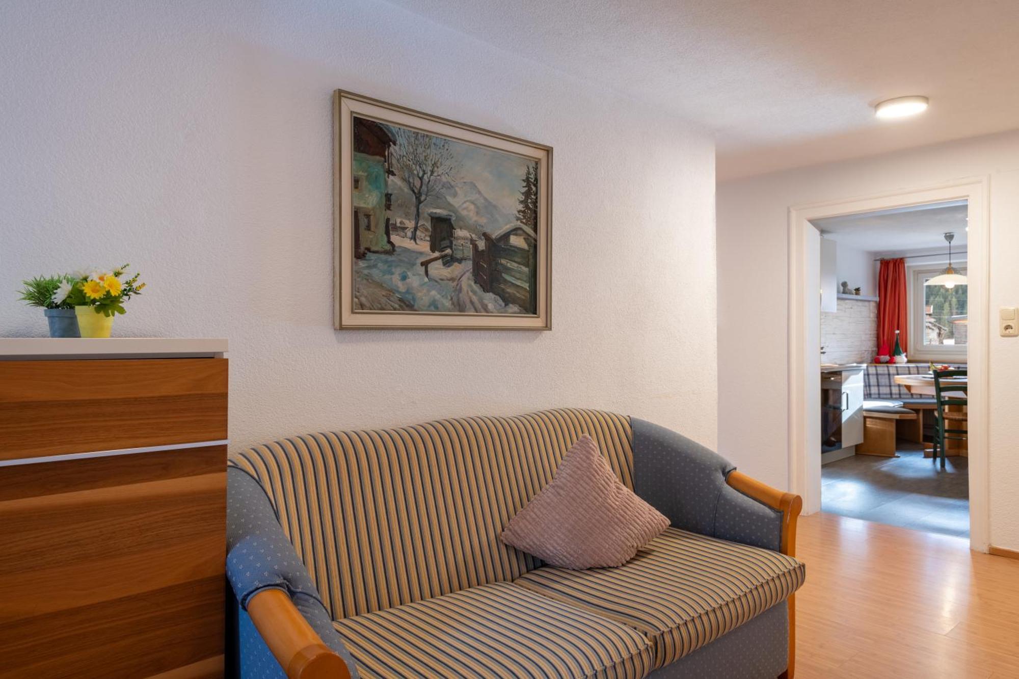Apartmenthaus Ehrenberg Ehenbichl Extérieur photo