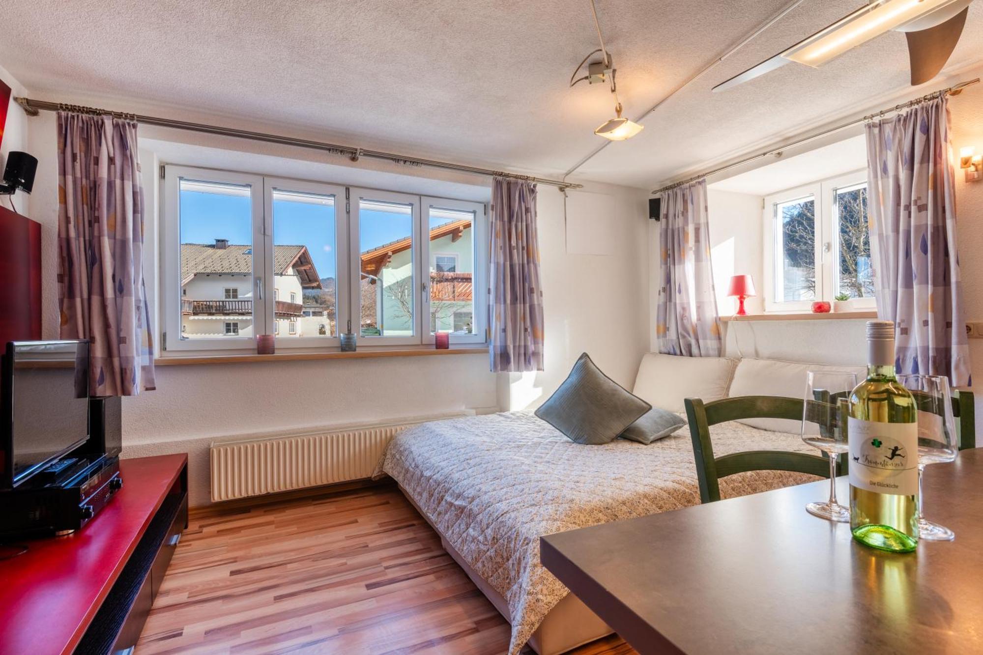 Apartmenthaus Ehrenberg Ehenbichl Extérieur photo